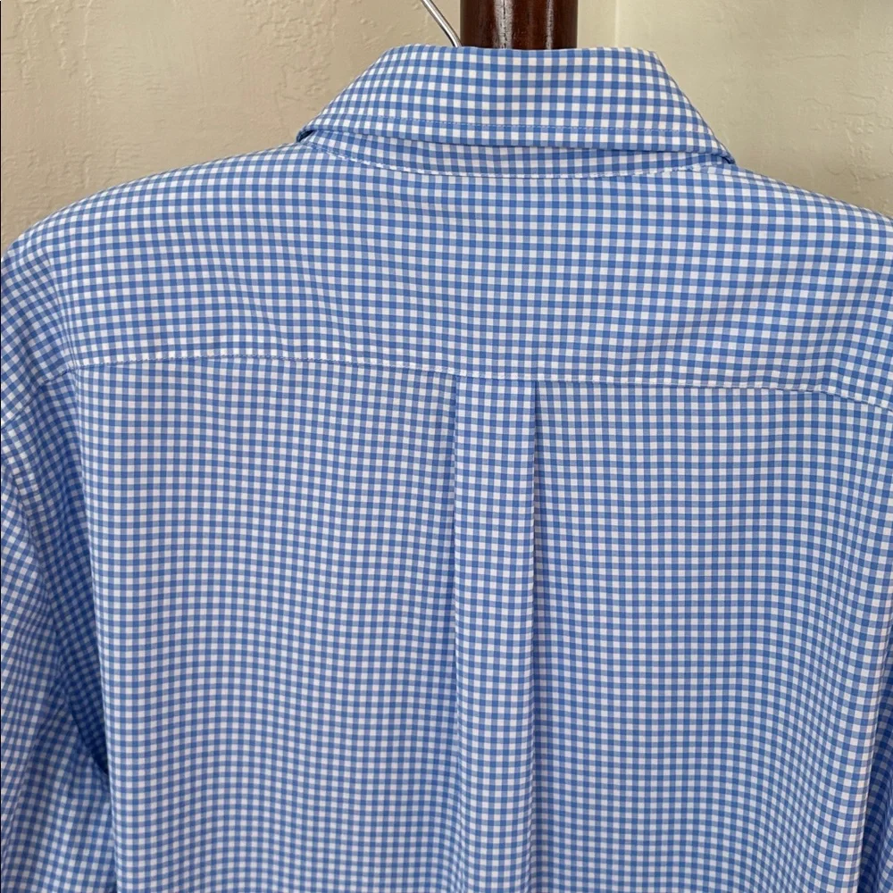Men’s Vineyard Vines performance Tucker shirt. - Picture 8 of 15